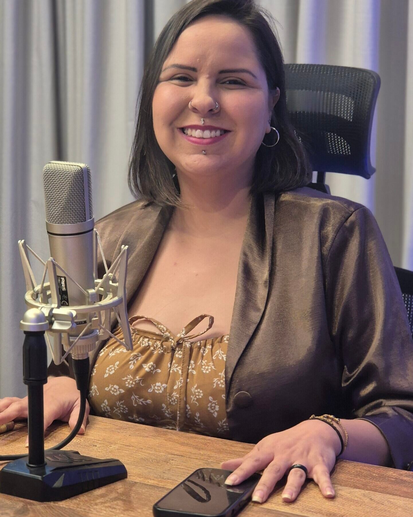 Daisy Caetano durante a gravação do programa Autonomia Feminina, ACCA