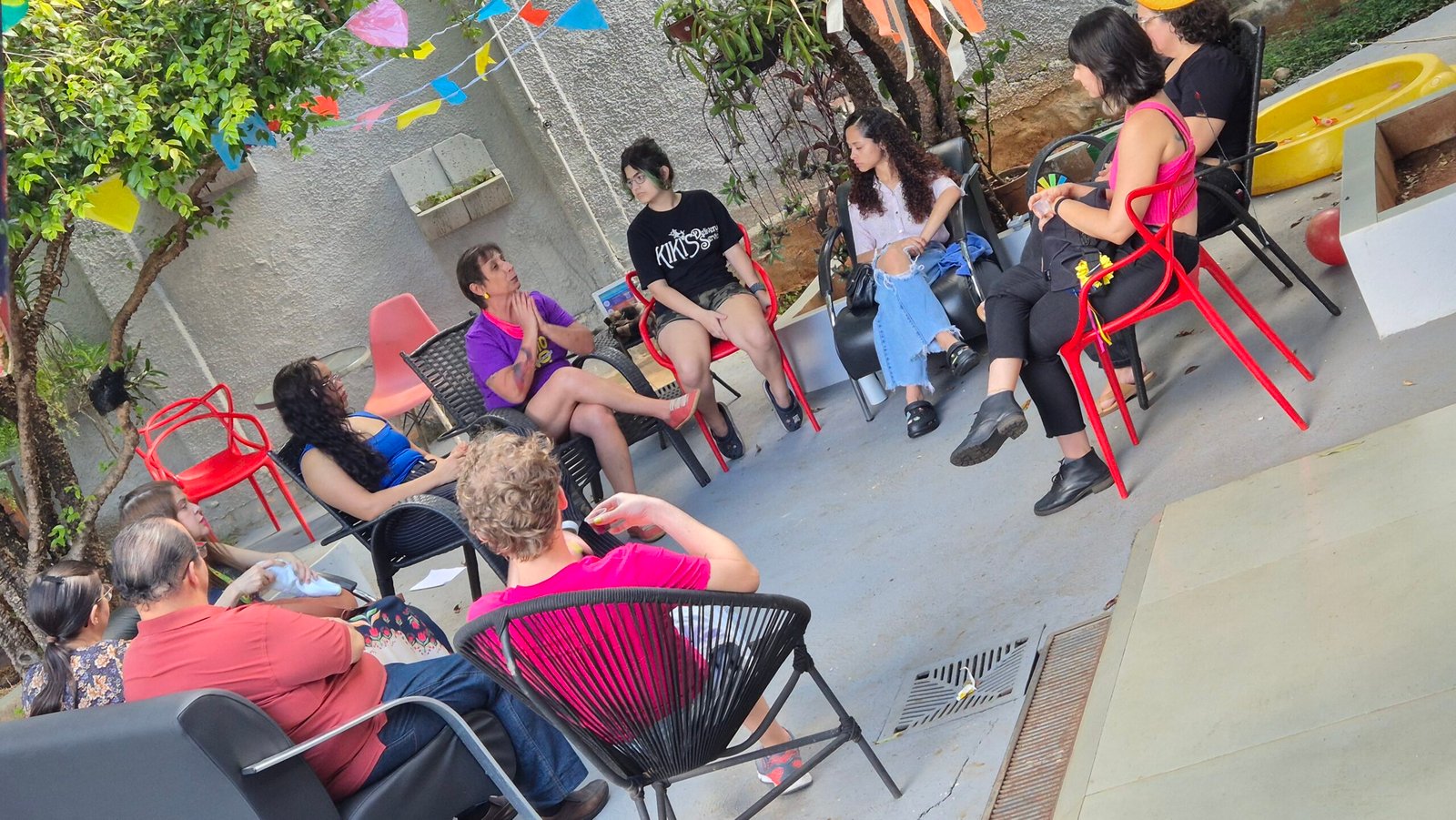 Encontro com mulheres promovido pela ACCA